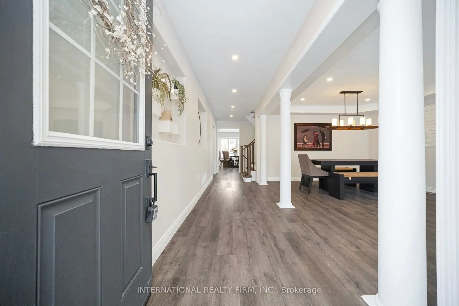 563 Hood Terrace