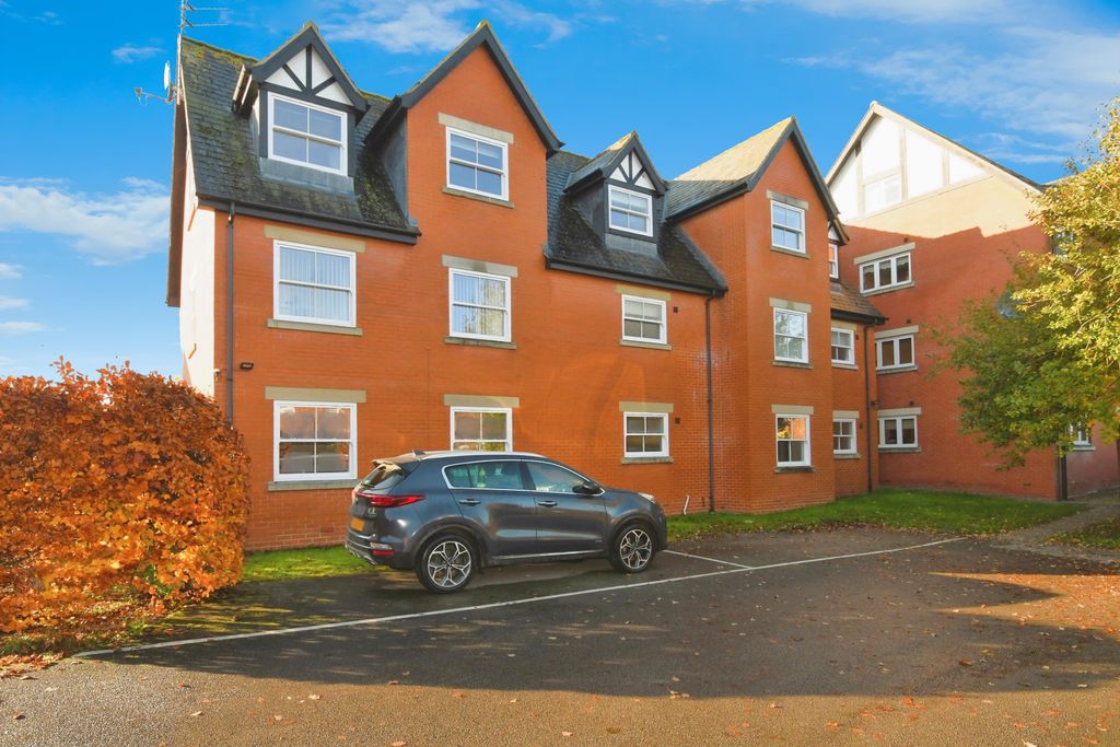 3 bed flat for saleBennetts Mill Close, Woodhall Spa LN10