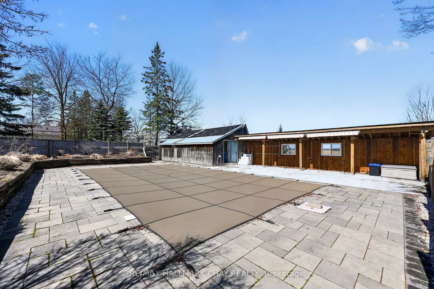 7688 Sideroad 5 photo 5