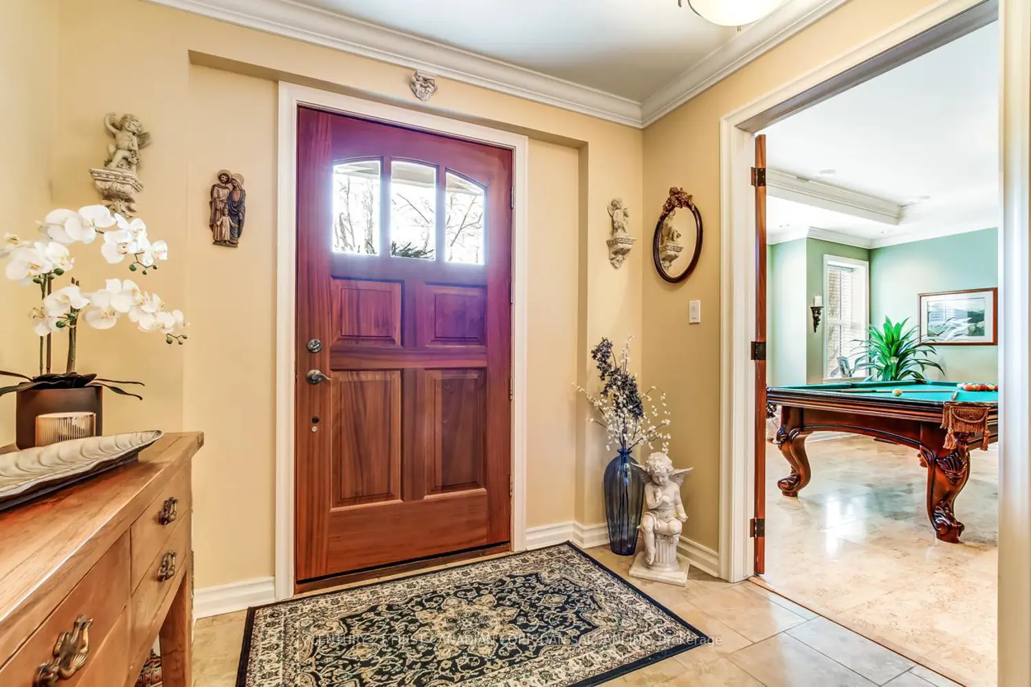 627 George Street photo 2