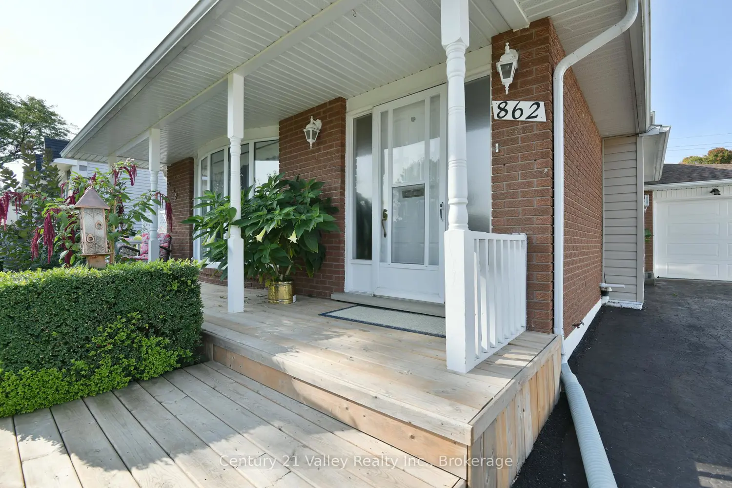 862 Kedrosky Drive photo 3