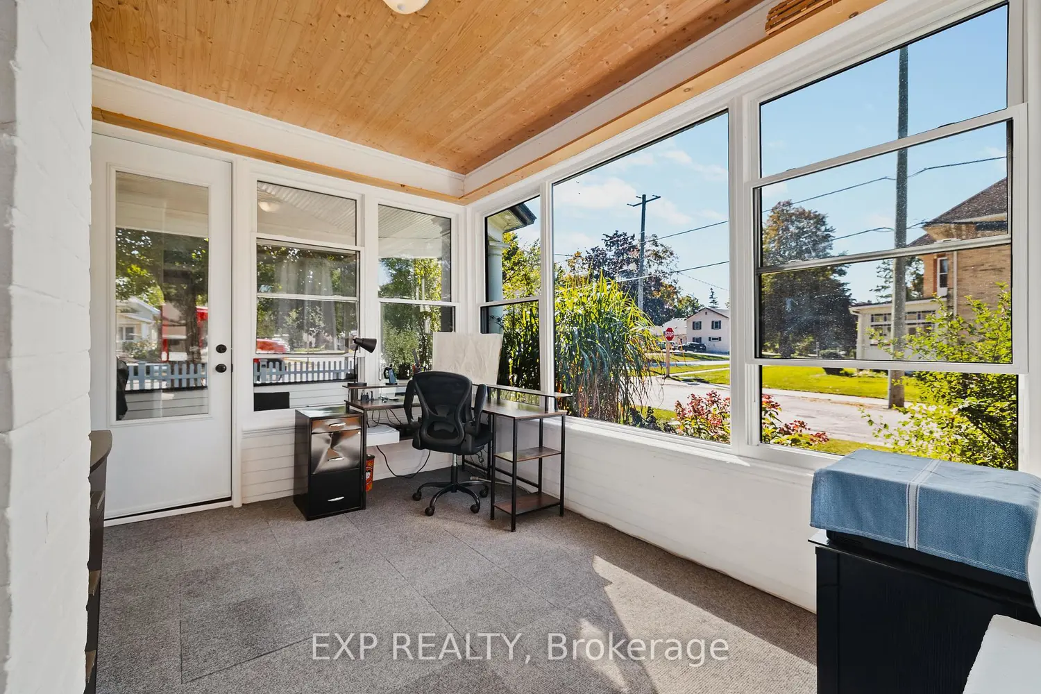 Additional image 3 of 290 Turnberry Street