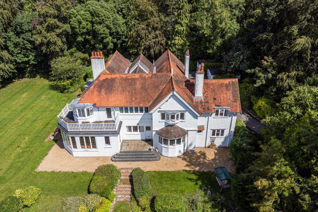 Additional image 20 of 8 bed detached house for saleHarpsden Bottom, Harpsden, Henley-On-Thames, Oxfordshire RG9