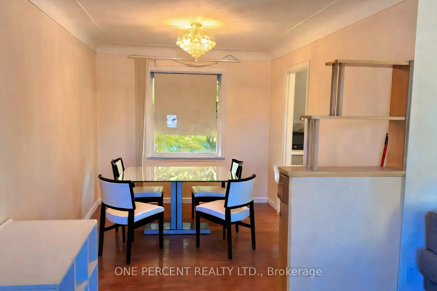 1200 Huron Street photo 5