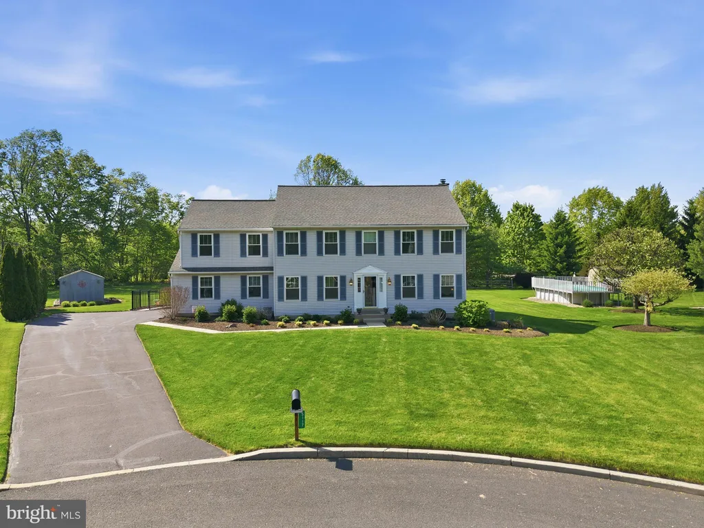 5117 Downs Run, Pipersville, PA 18947 photo 2