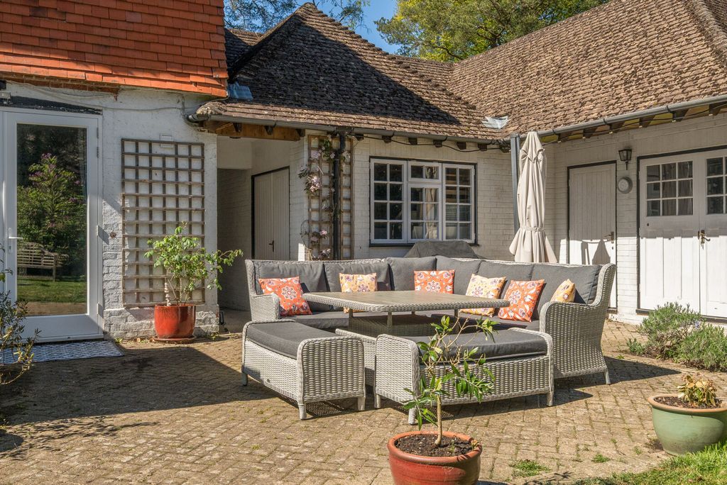 Additional image 9 of 6 bed detached house for saleTower Road, Hindhead GU26