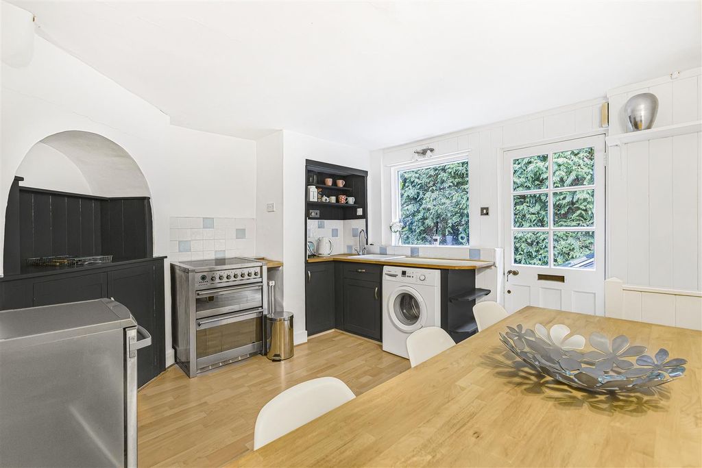 Additional image 33 of 6 bed detached house for saleHertingfordbury Road, Hertingfordbury, Hertford SG14