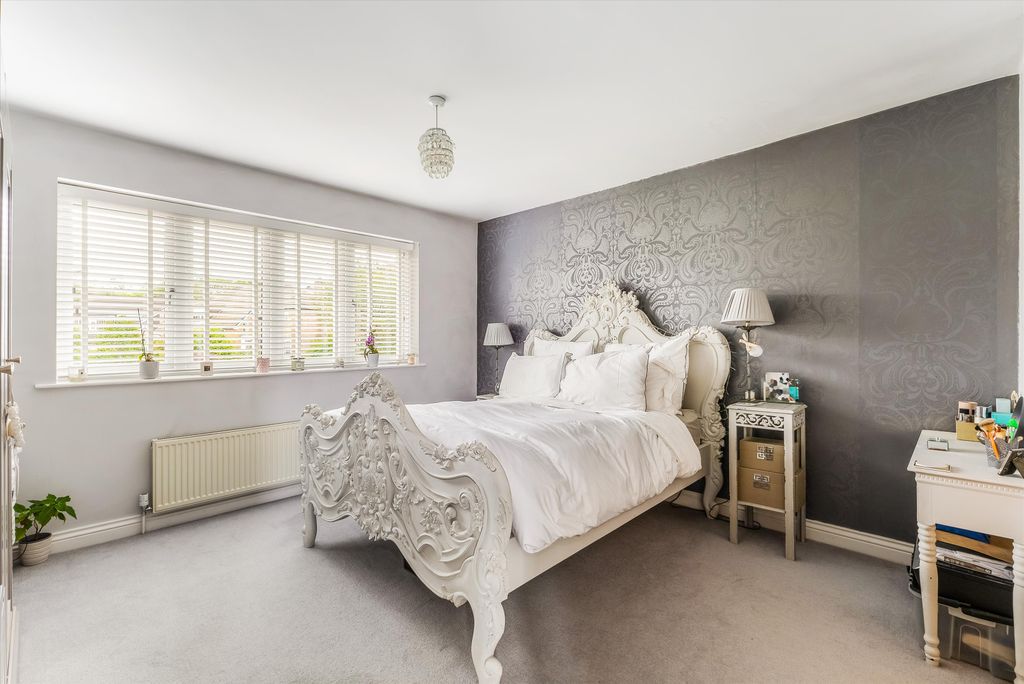 Additional image 16 of 4 bed detached house for saleWarwick Crescent, Harrogate, North Yorkshire HG2