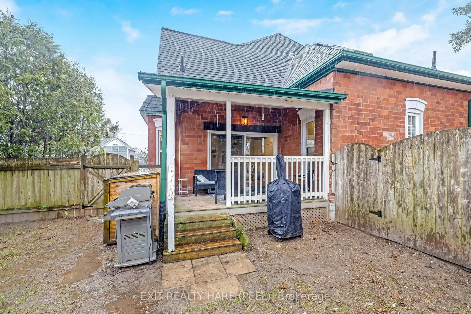 31 Brock Street photo 4