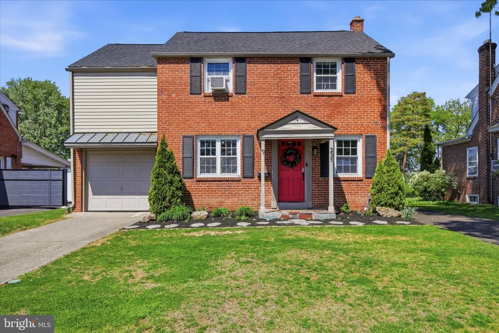 Additional image 2 of 235 W King Street, Pottstown, PA 19464