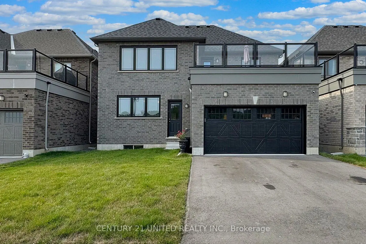 189 Strachan Street photo 4