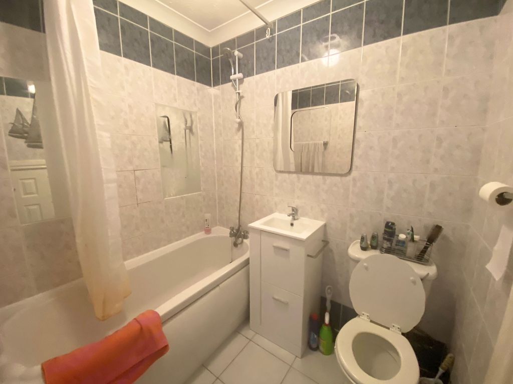 Additional image 11 of 2 bed flat for saleSherringham House, Station Road, Washington NE38