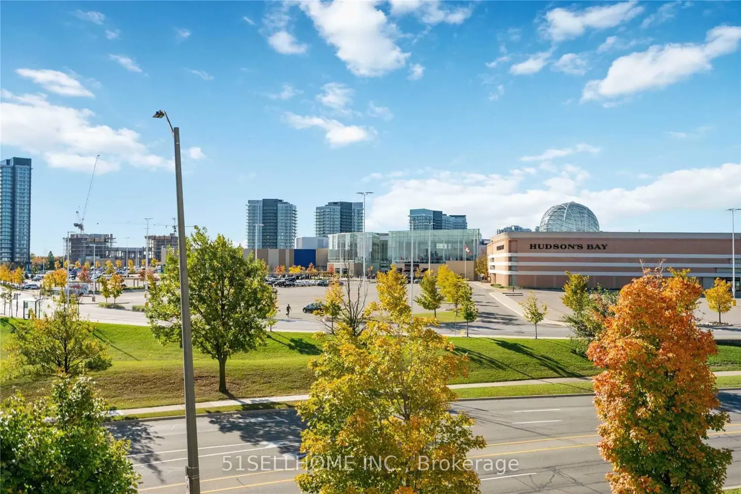 2545 Erin Centre Boulevard 303 photo 3