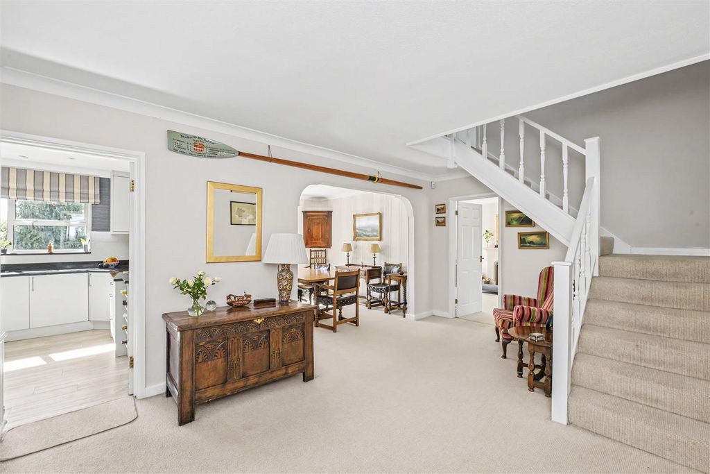 Additional image 6 of 5 bed detached house for saleThe Uplands, Harpenden AL5