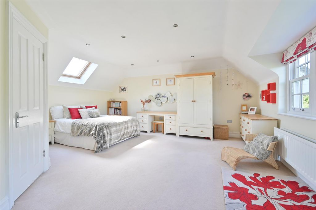 Additional image 9 of 5 bed detached house for saleProspect Lane, Harpenden AL5