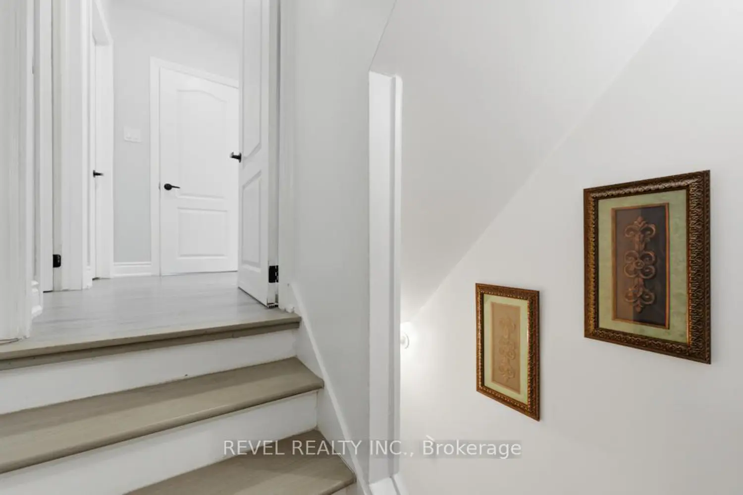 44 Jefferson Avenue photo 4