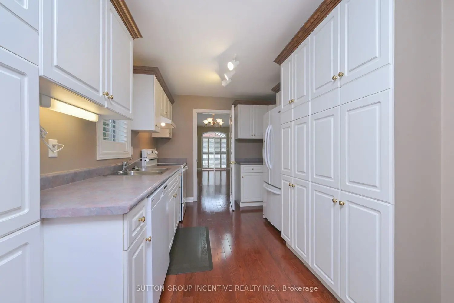 4 Belair Place photo 5