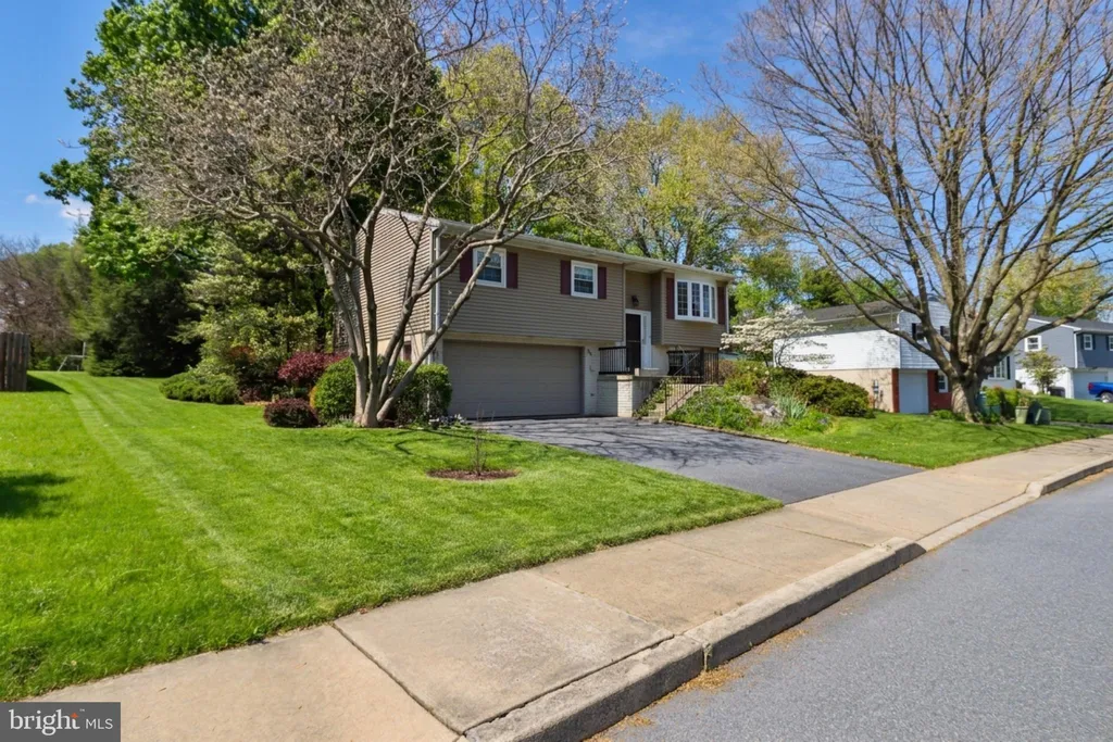 Additional image 32 of 34 S Oak Street, Lititz, PA 17543