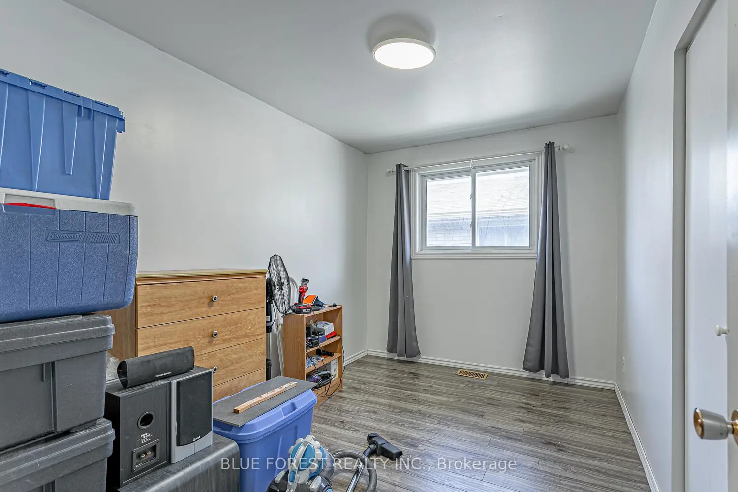 7 Raven Avenue photo 5