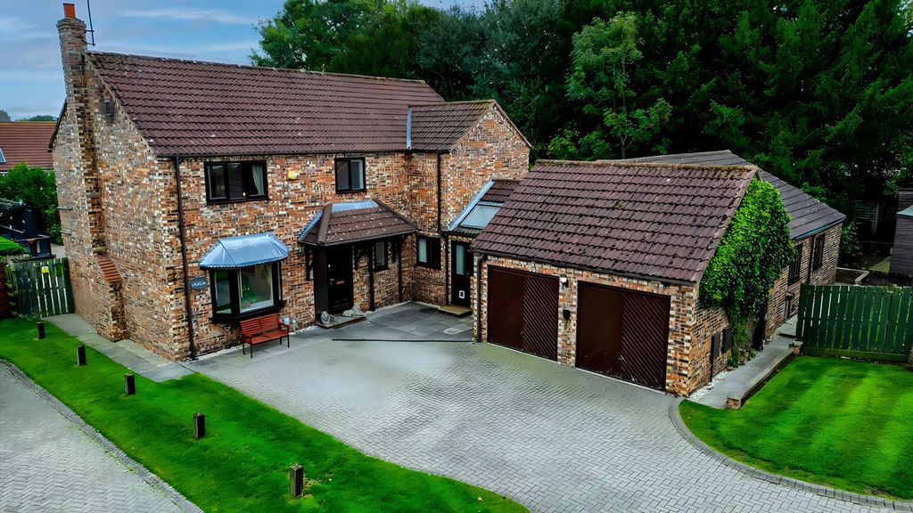 Additional image 25 of 4 bed detached house for saleRosemount Grange, Hessle HU13