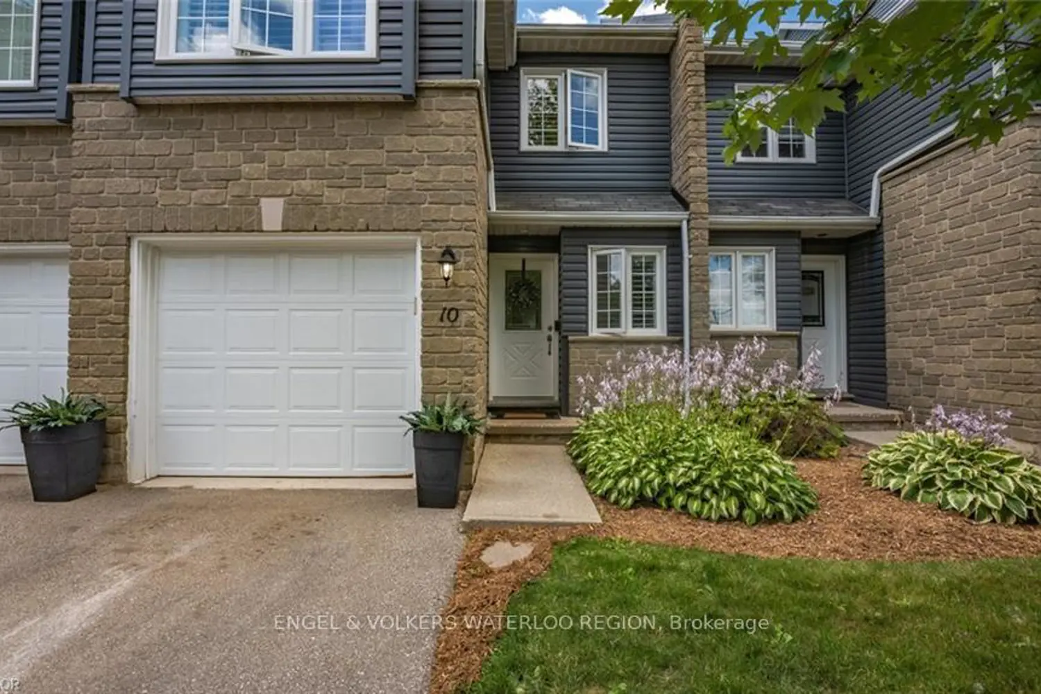 199 Saginaw Parkway 10