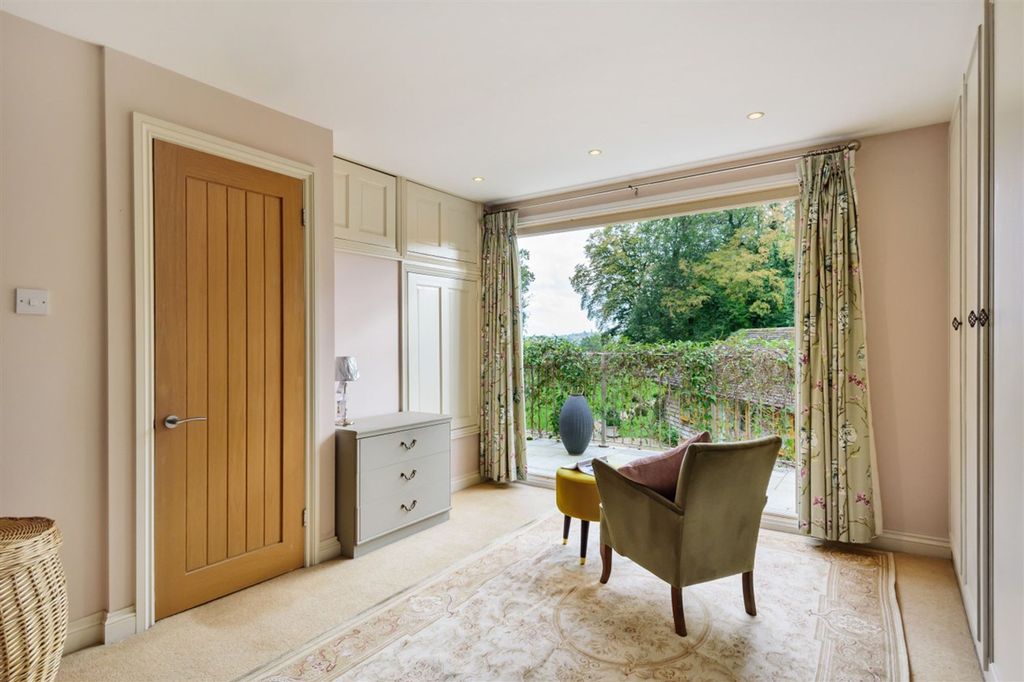 Additional image 23 of 5 bed detached house for saleWimlands Lane, Faygate RH12