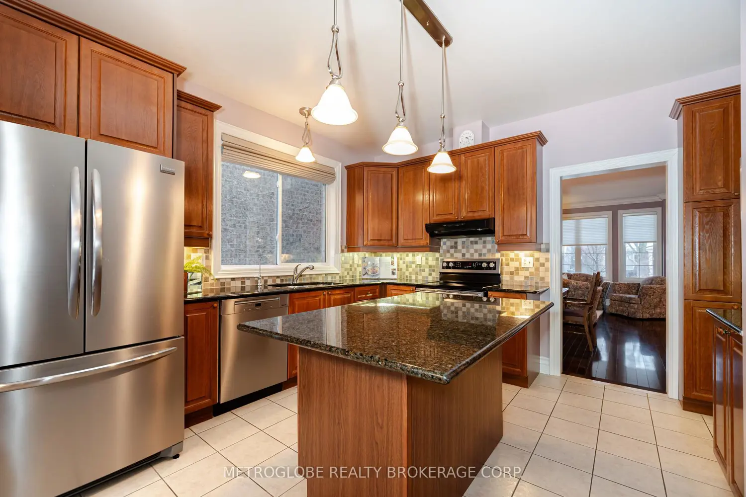 38 Maltby Court photo 3