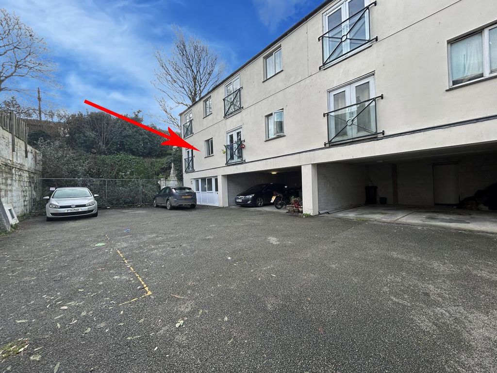 1 bed flat for saleWendron Street, Helston TR13