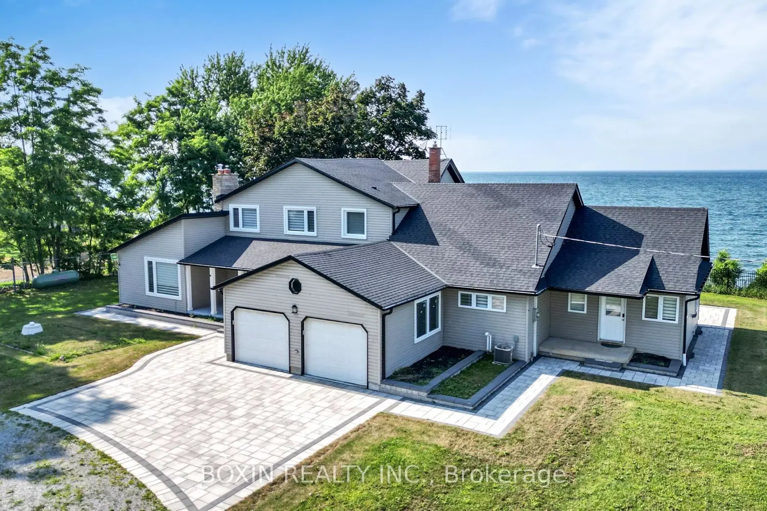 4845 North Service Road