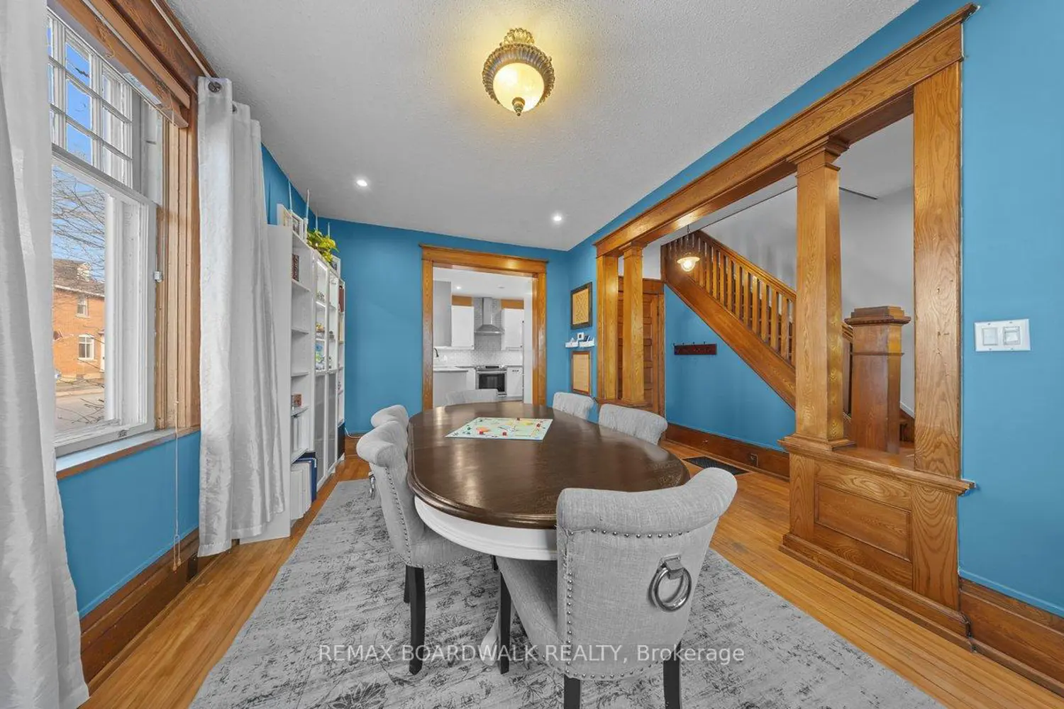 30 Emily Street photo 5