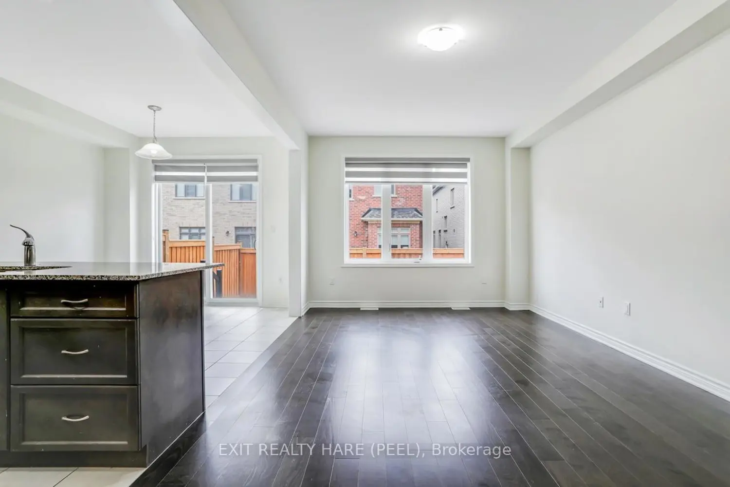 40 Speckled Alder Street photo 4