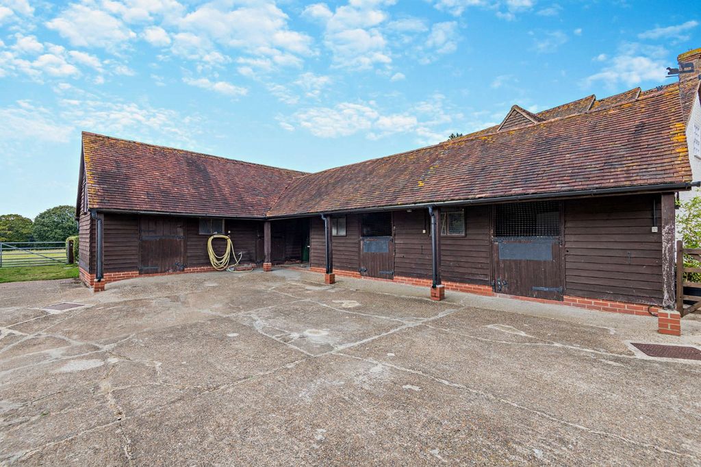 Additional image 3 of 4 bed equestrian for saleOld Holbrook, Horsham, West Sussex RH12