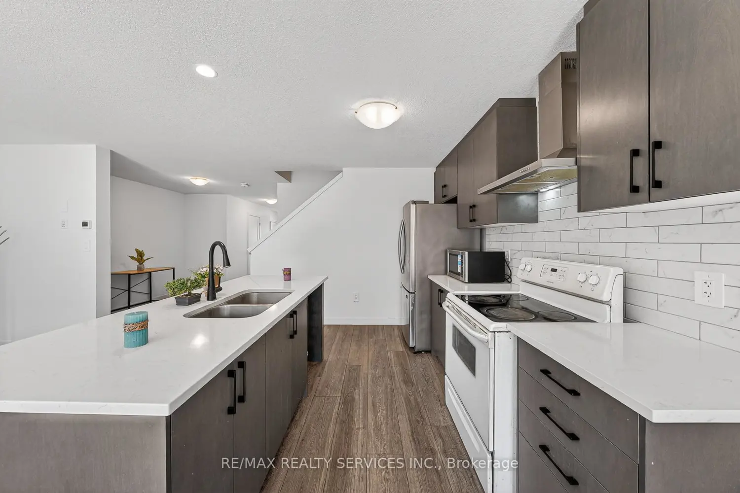 Additional image 18 of 95 Queensbrook Crescent