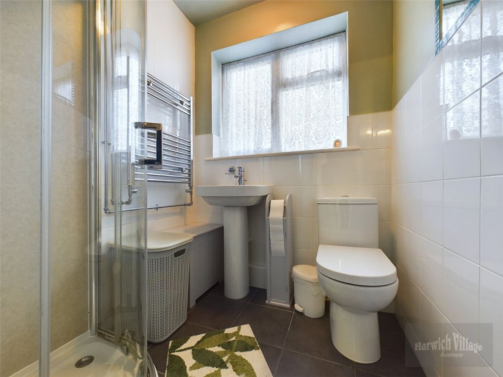 Additional image 16 of 3 bed bungalow for saleDove Crescent, Harwich, Essex CO12