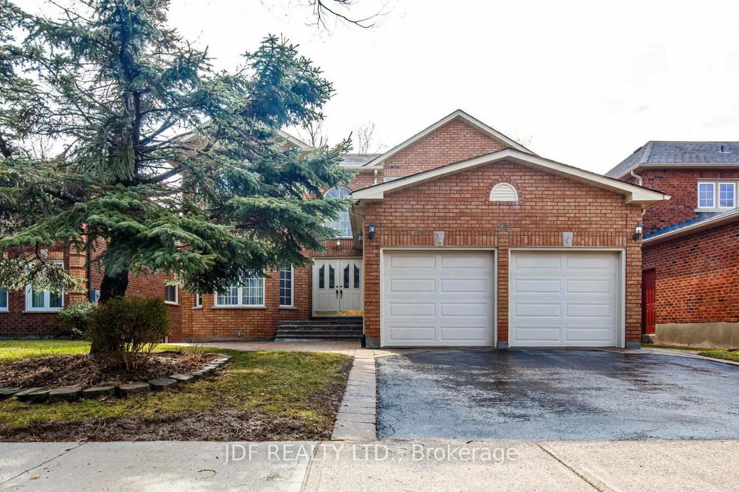 24 Whalen Court