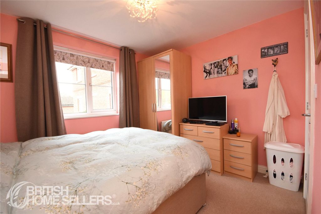 Additional image 12 of 2 bed flat for saleGreen Road, Haverhill, Suffolk CB9