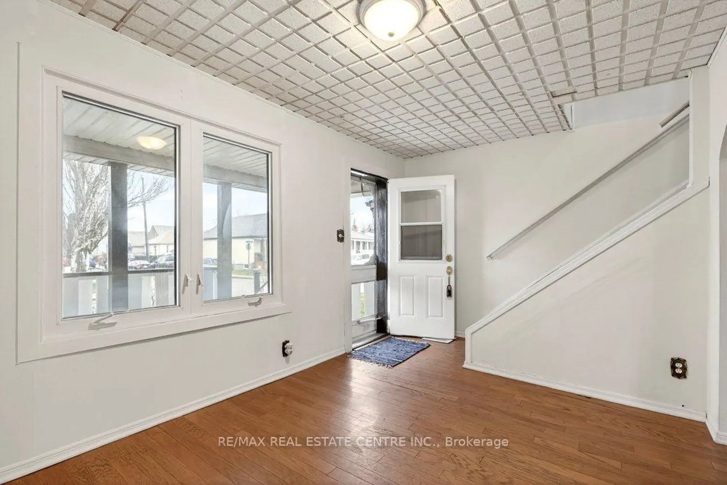 23 Frederick Avenue photo 3