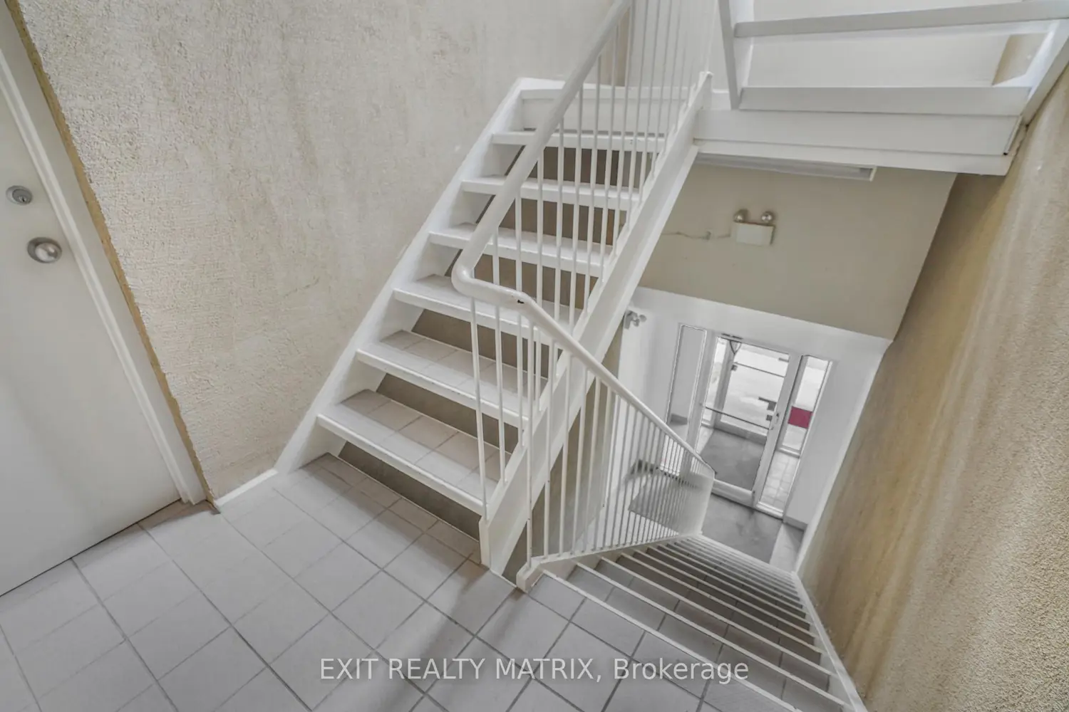 Additional image 3 of 669 Spence Avenue 4