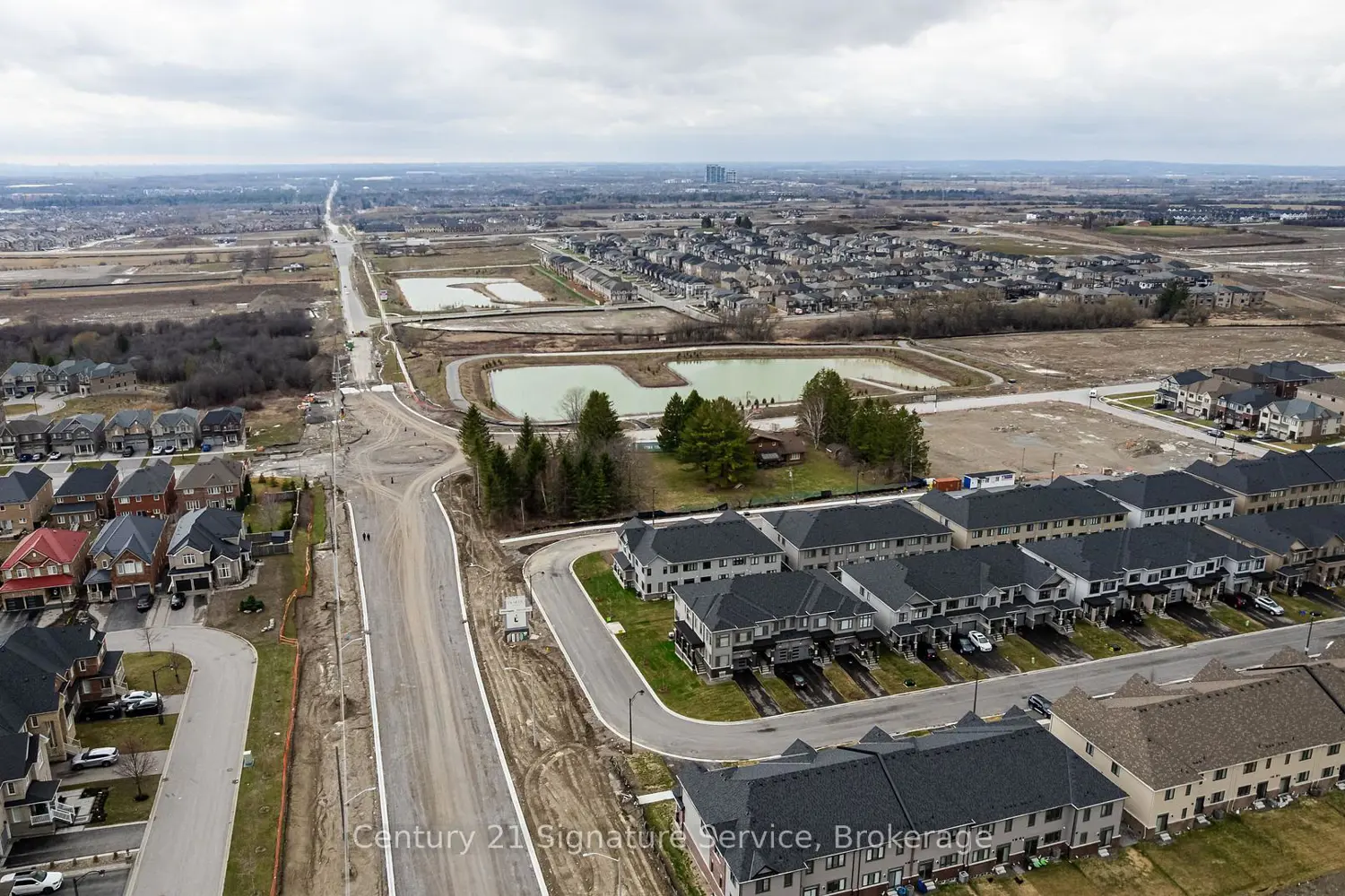 2045 Grandview Street photo 3