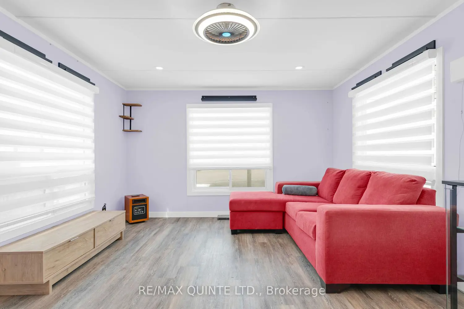 311 Dundas Street 31 photo 5