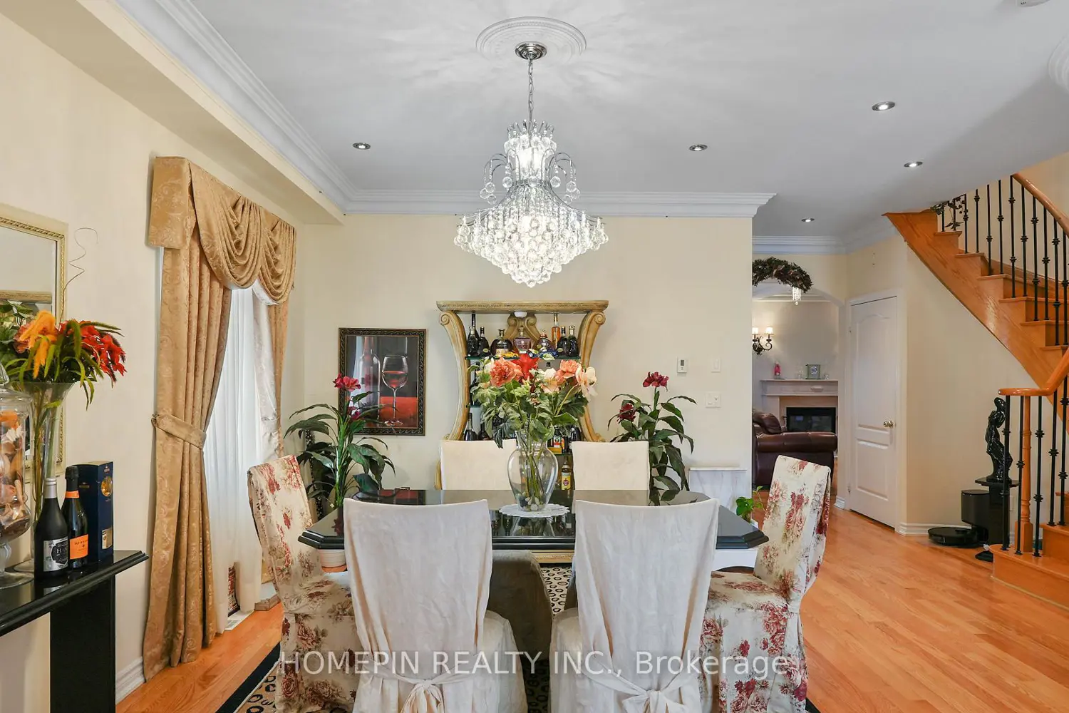 74 Dewside Drive photo 2