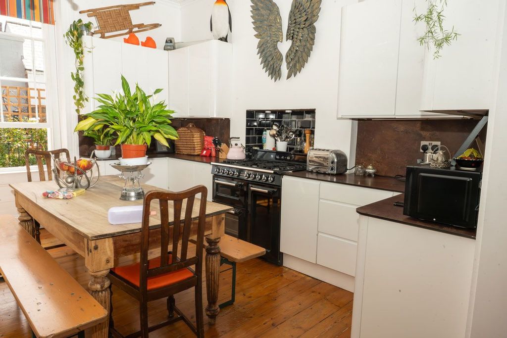 Additional image 4 of 2 bed maisonette for saleCentral Parade, Herne Bay CT6