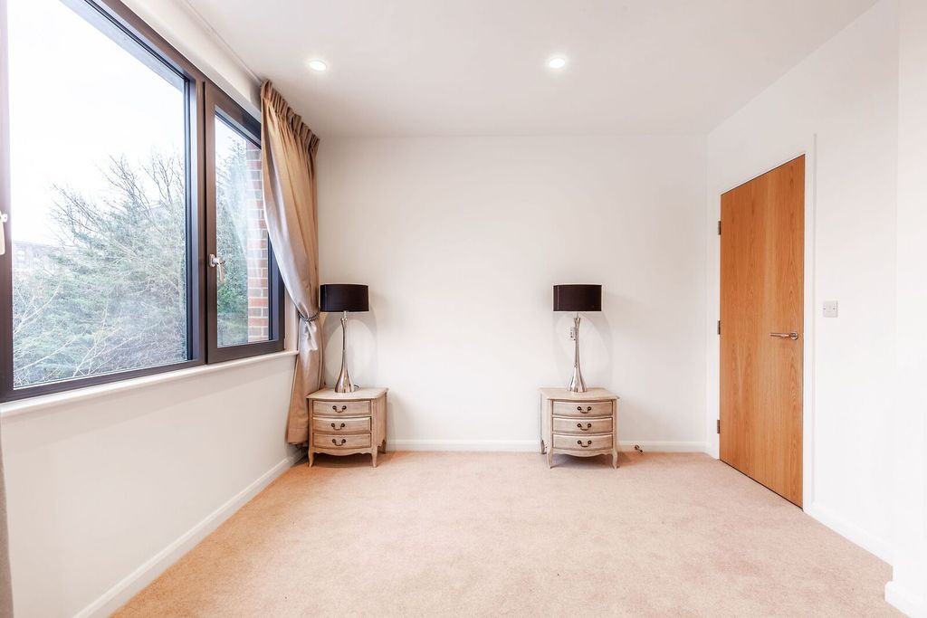 Additional image 8 of 3 bed flat for saleCarnegie House, Harrow On The Hill, Harrow HA1