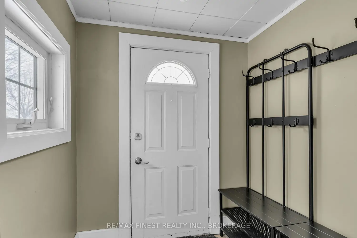 763 King Street photo 4
