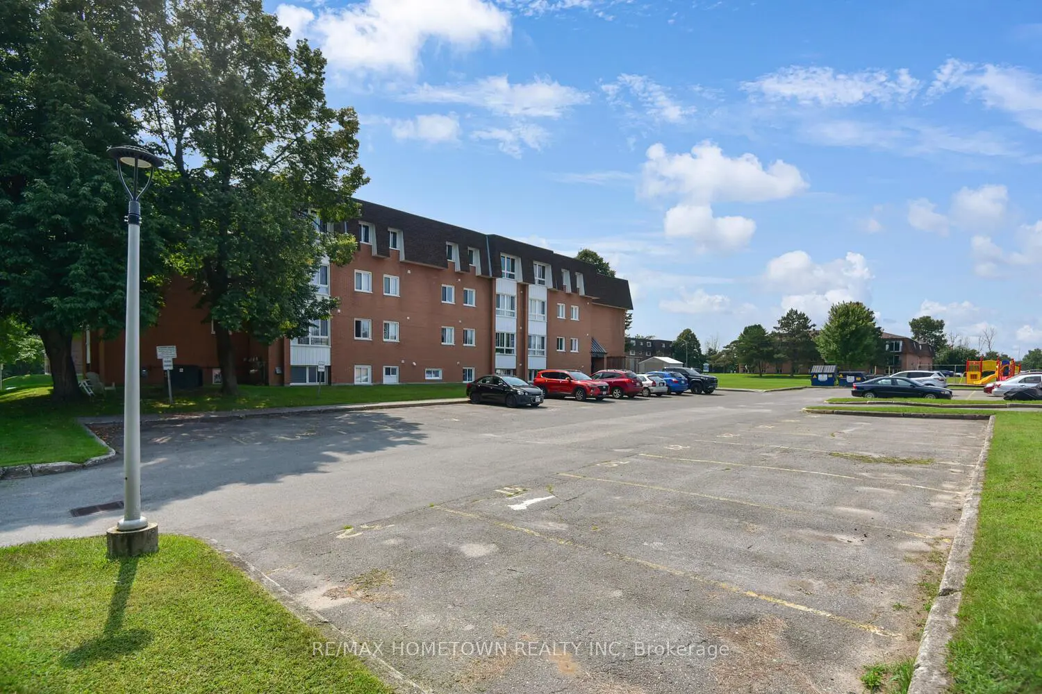 Additional image 4 of 810 Kyle Court G6