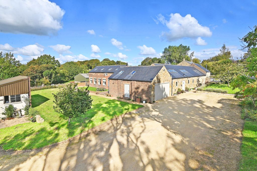 5 bed barn conversion for saleBeckwith, Harrogate HG3