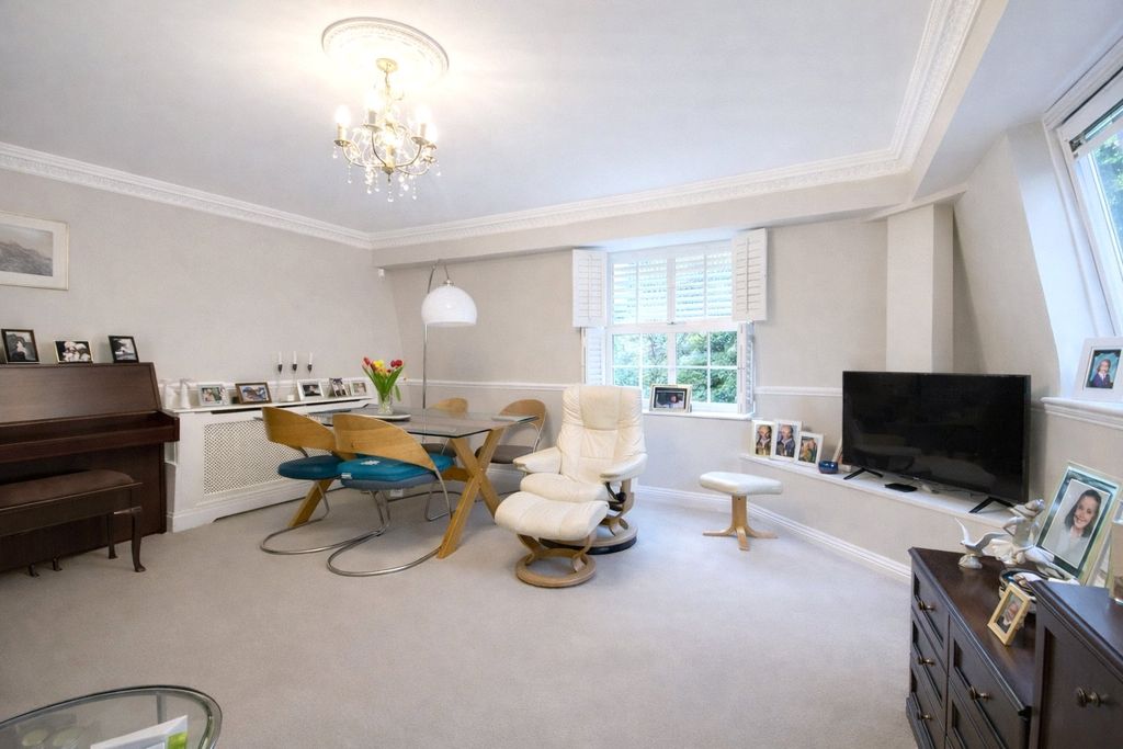 Additional image 3 of 2 bed flat for saleShottermill Park, Hindhead Road, Haslemere, Surrey GU27