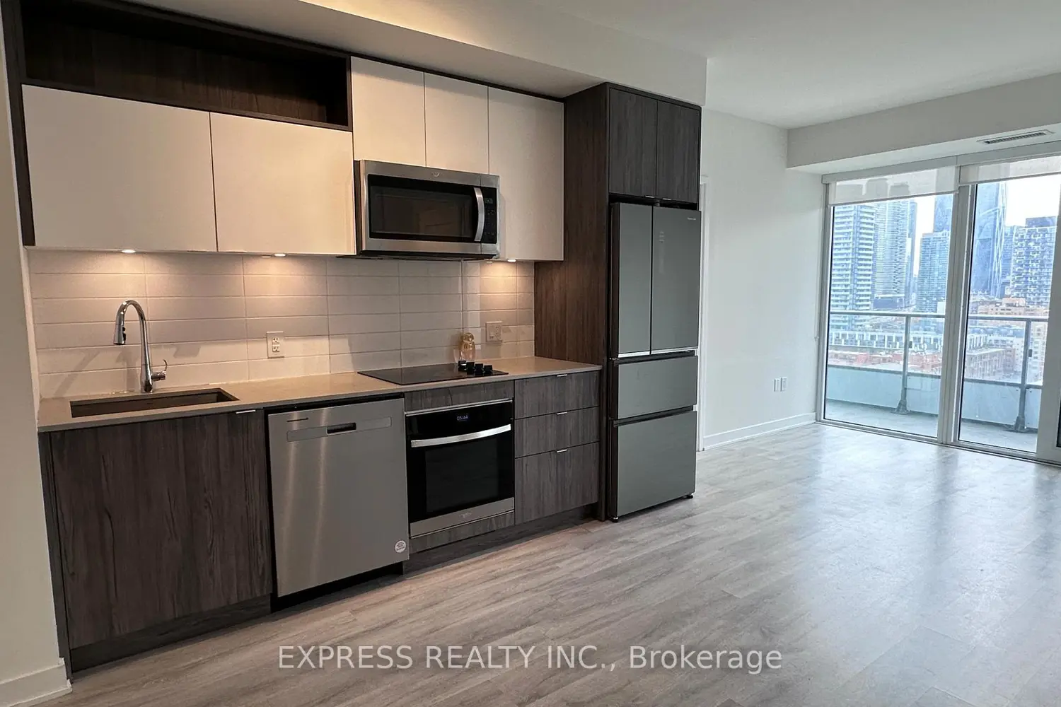 Additional image 6 of 121 Lower Sherbourne Street 1648