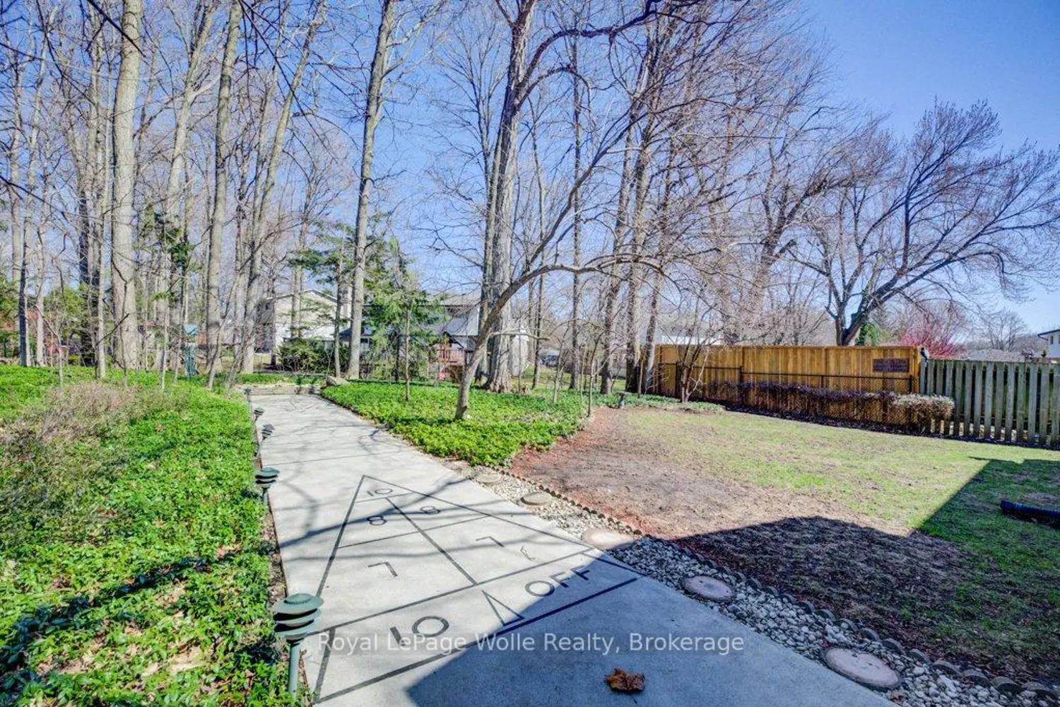 Additional image 19 of 564 Glen Manor Boulevard