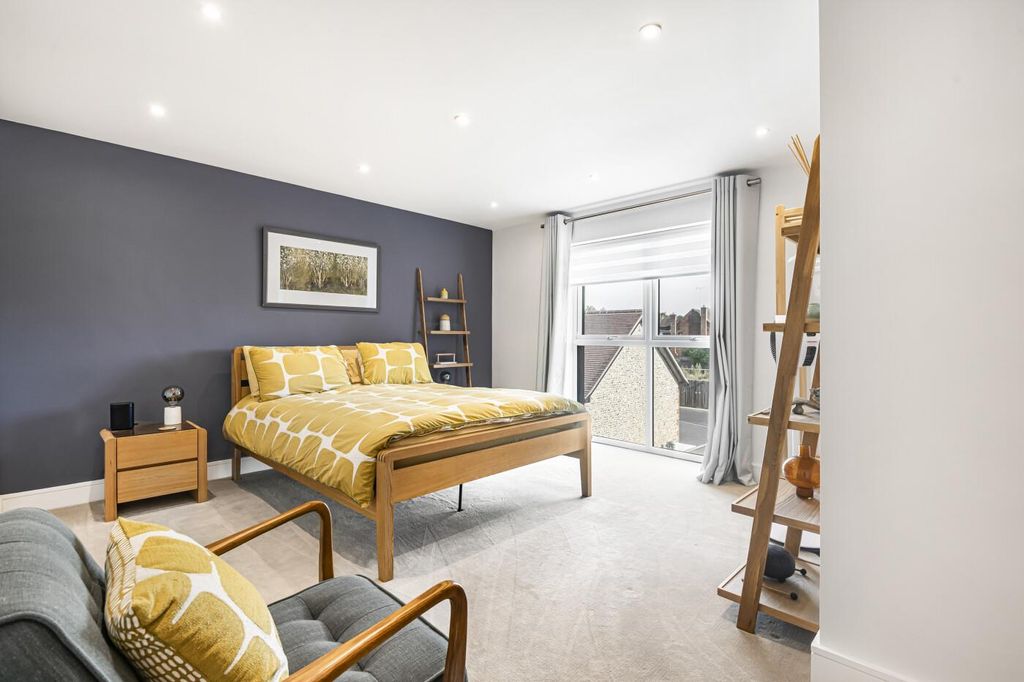 Additional image 29 of 3 bed detached house for saleFlint Close, Rotherfield Greys, Henley-On-Thames RG9